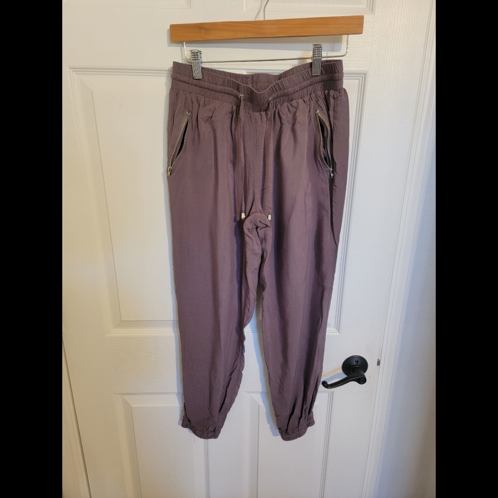 SES jogger pants